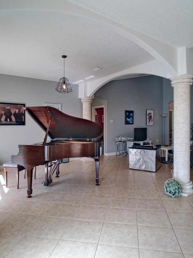 Formal living Room