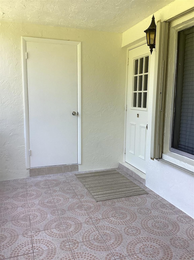 5927 La Pinata Blvd unit C-1, Greenacres, FL 33463 - photo 3