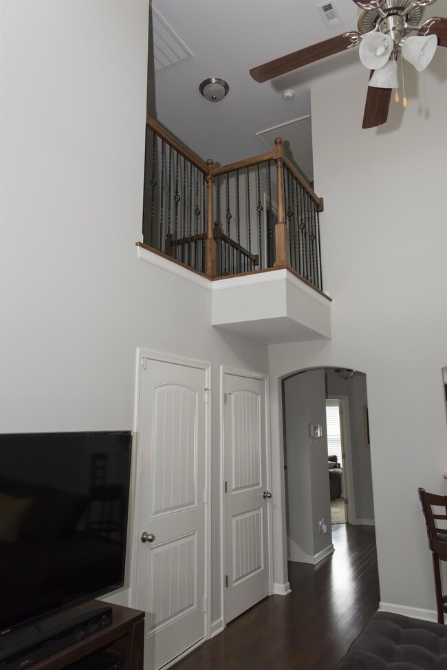 Dramatic 2 story living room
