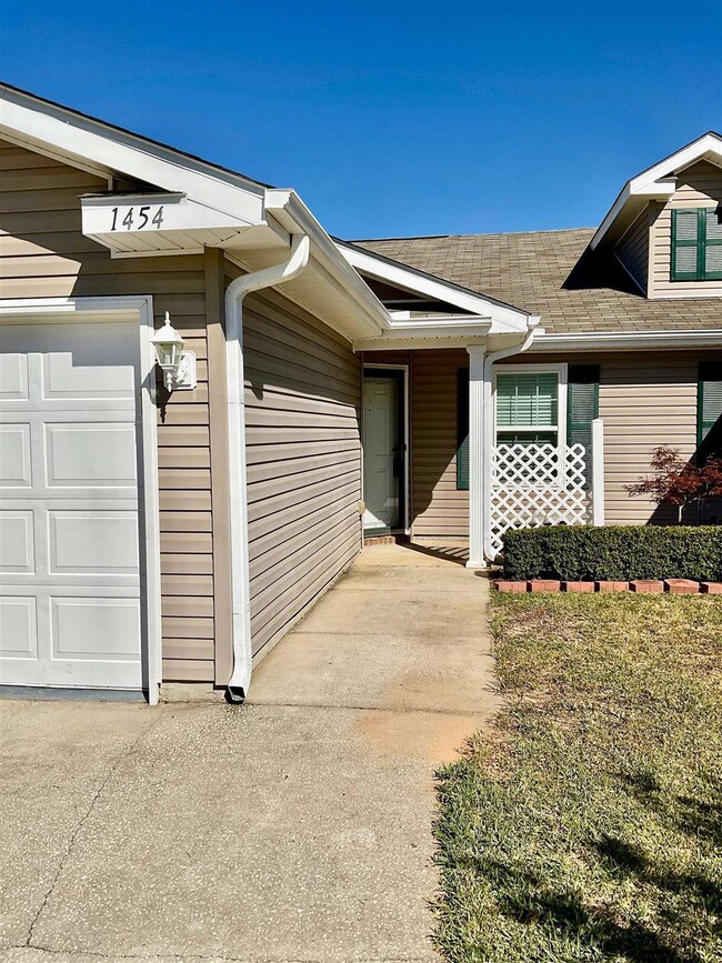 1454 Dunhurst Dr, Pensacola, FL 32534 - photo 3