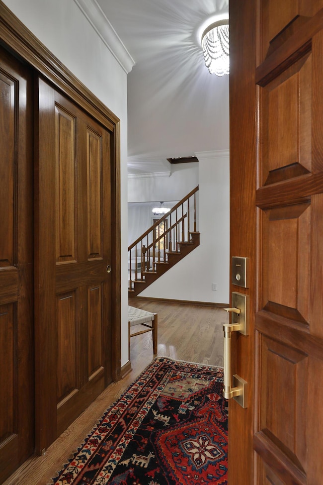 128 Green Springs Dr, Columbus, OH 43235 - photo 7