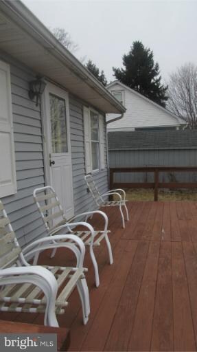 176 Kingston Park Ln E, Middle River, MD 21220 - photo 3