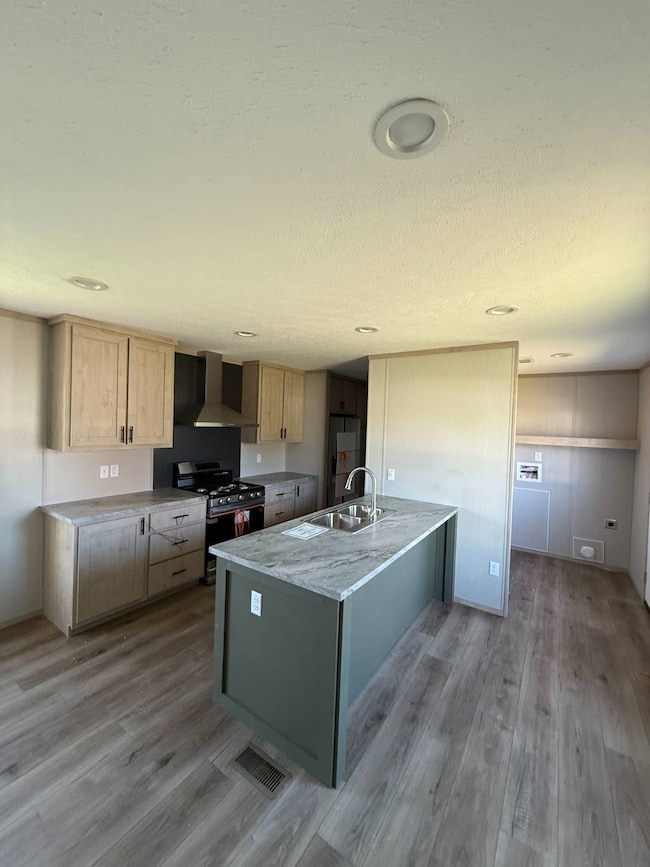 177 E Arlington Dr, Somerset, PA 15501 - photo 2