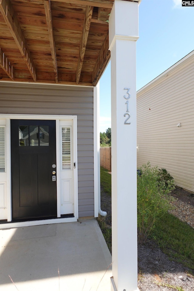 312 Savannah Wood Rd, Hopkins, SC 29061 - photo 2