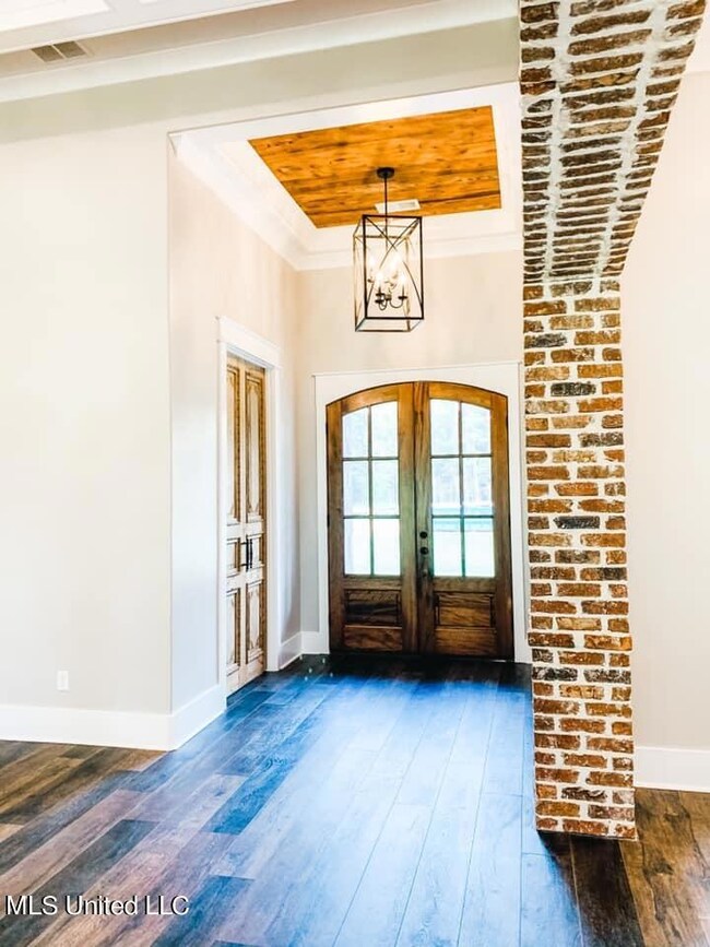 8259 Hidden Hollow Ln, Hernando, MS 38632 - photo 2