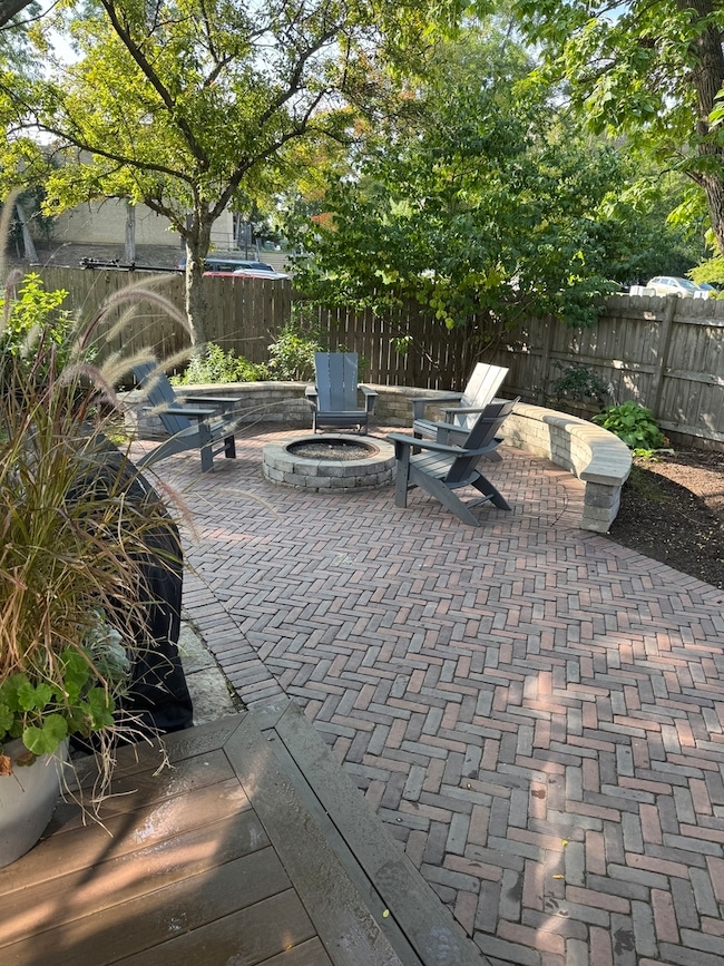 567 Deerpath Rd, Glen Ellyn, IL 60137 - photo 5