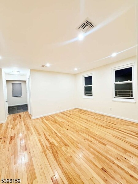 437 Elm St, Kearny, NJ 07032 - photo 6