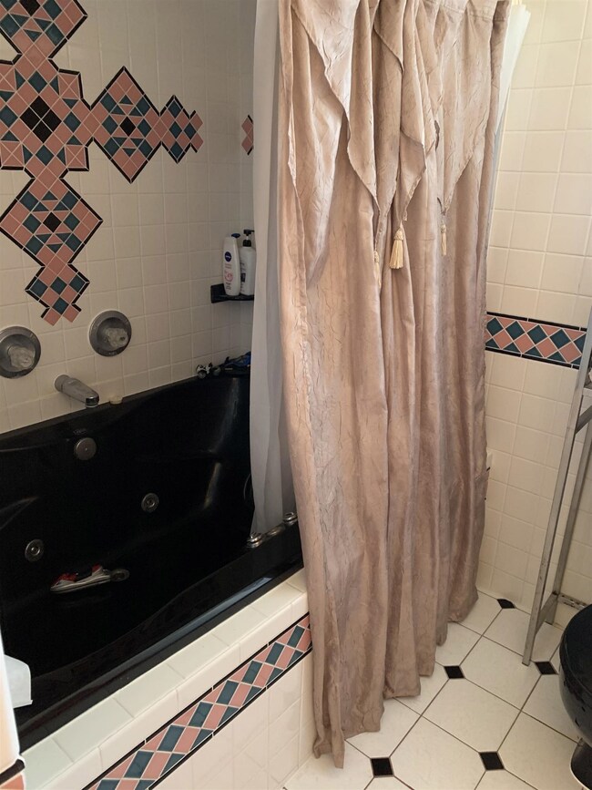 828 E Fairview Ln, Española, NM 87532 - photo 4