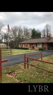 229 Lakeview Rd, Appomattox, VA 24522 - photo 4
