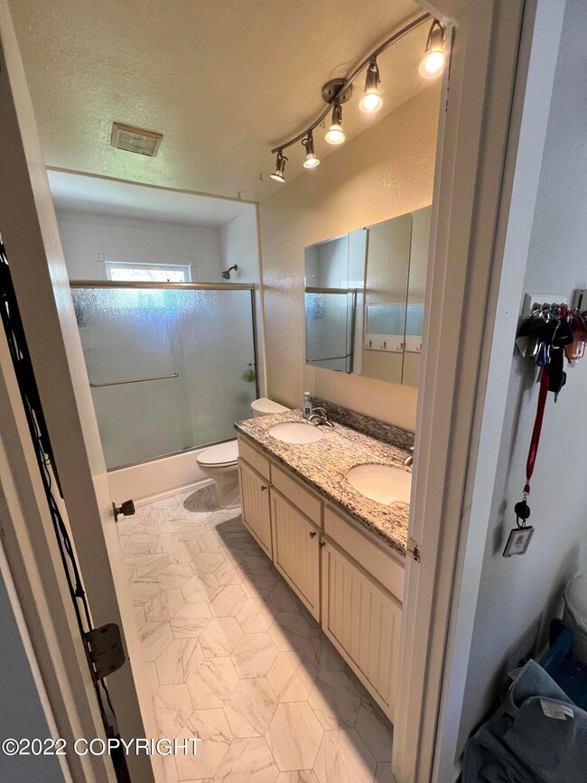 Upstairs Bathroom