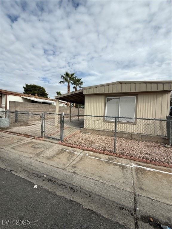 3652 Allegheny Dr, Las Vegas, NV 89122 - photo 2