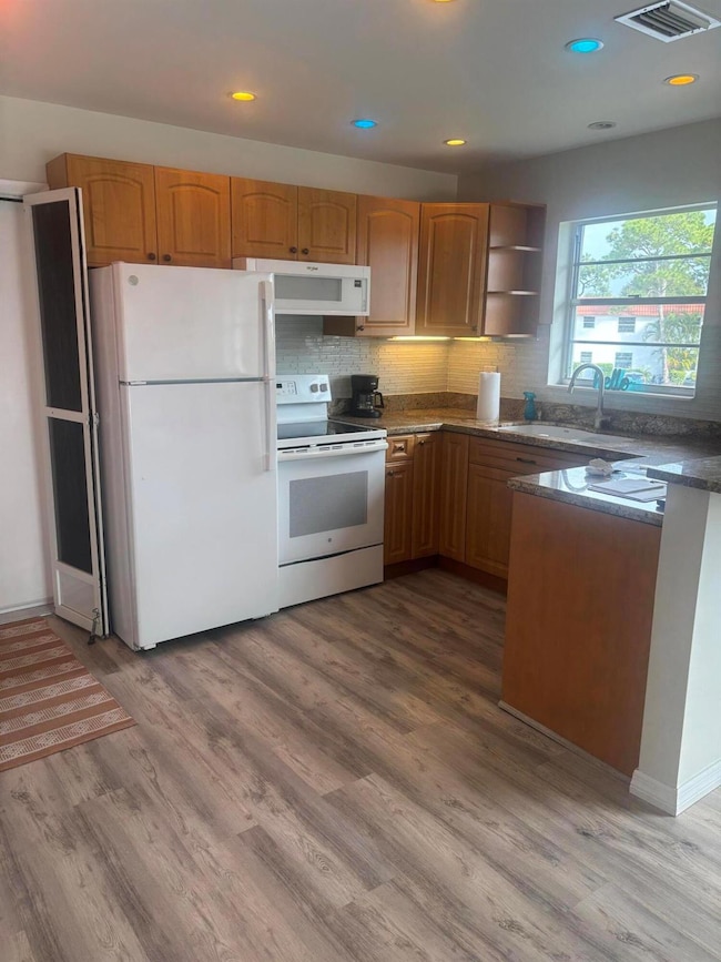 2600 SE Ocean Blvd unit Y15, Stuart, FL 34996 - photo 2