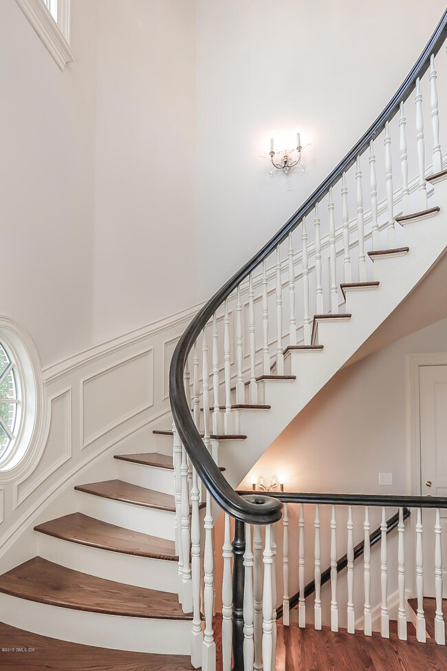 10 Ridge St unit A, Greenwich, CT 06830 - photo 3