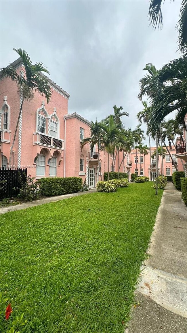 754 Meridian Ave unit 15, Miami Beach, FL 33139 - photo 2