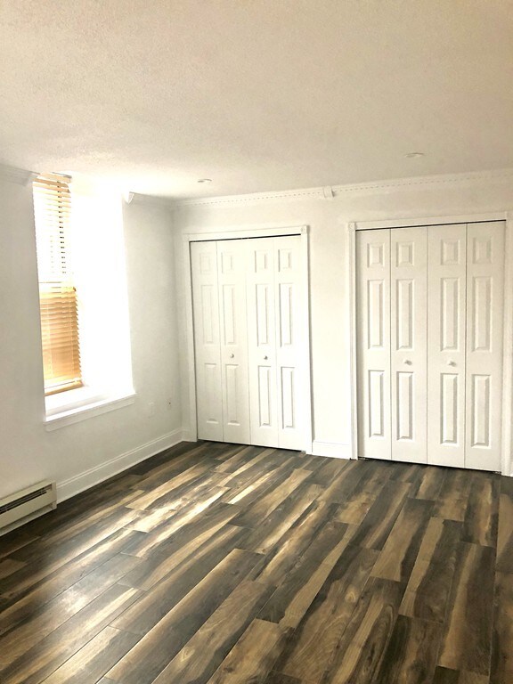 201 Thorndike St unit 1-02, Lowell, MA 01852 - photo 3