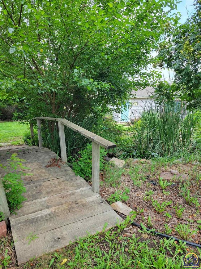 15045 S Rd, Mayetta, KS 66509 - photo 7