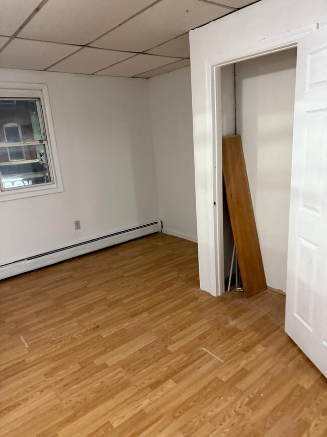 2300 Bergenline Ave unit 2, Union City, NJ 07087 - photo 7