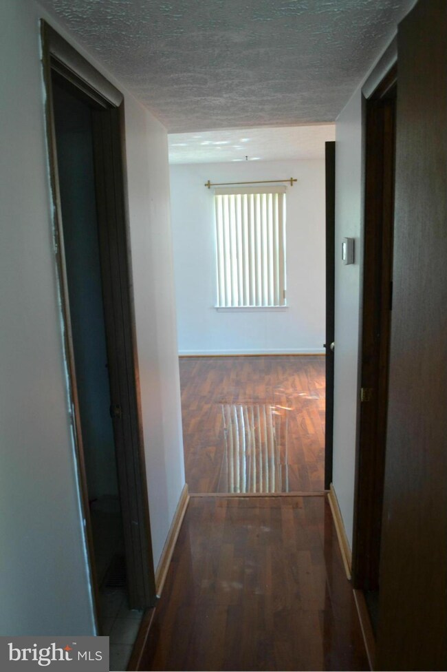 1578 Harford Square Dr, Edgewood, MD 21040 - photo 6