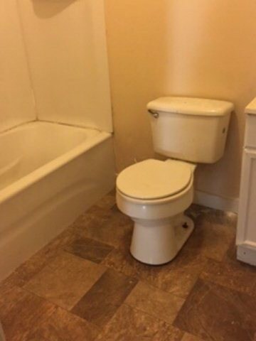 4027 Saint Charles Place, Macon, GA 31206 - photo 6