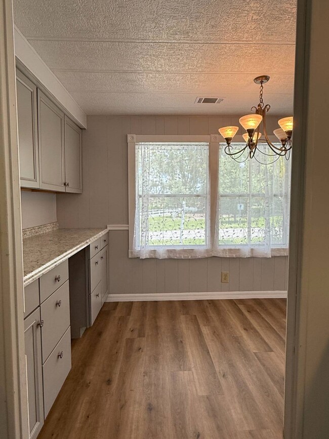 12720 E US Hwy 92 unit Lot C2022, Dover, FL 33527 - photo 7