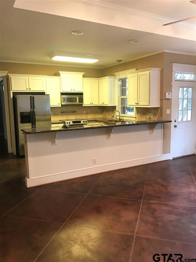 1880 1880 Belmont, Tyler, TX 75701 - photo 4