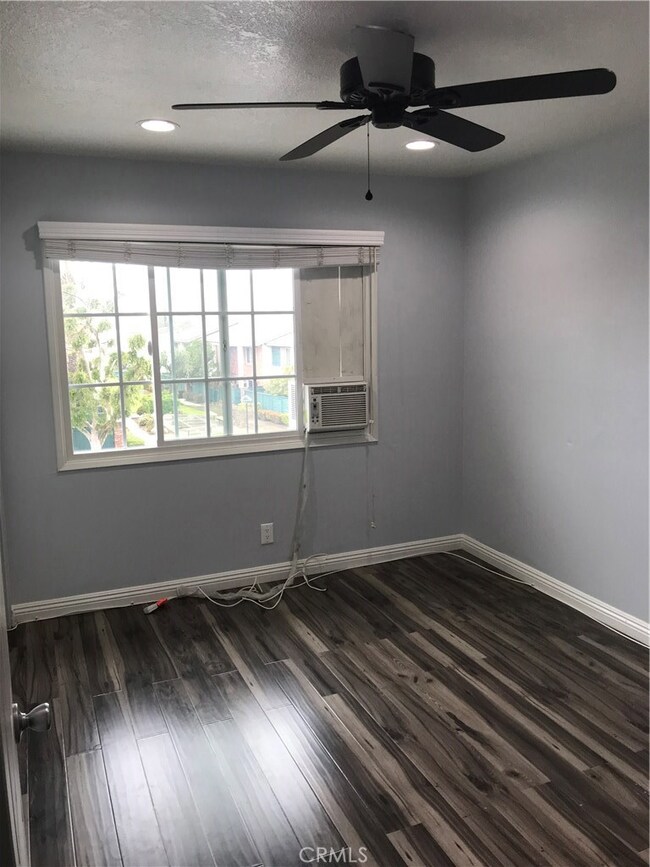 4900 Argyle Dr, Buena Park, CA 90621 - photo 4