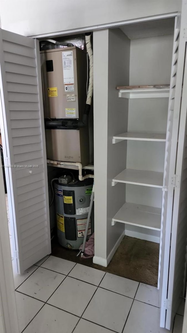 9225 SW 87th Ave unit A3, Miami, FL 33176 - photo 3