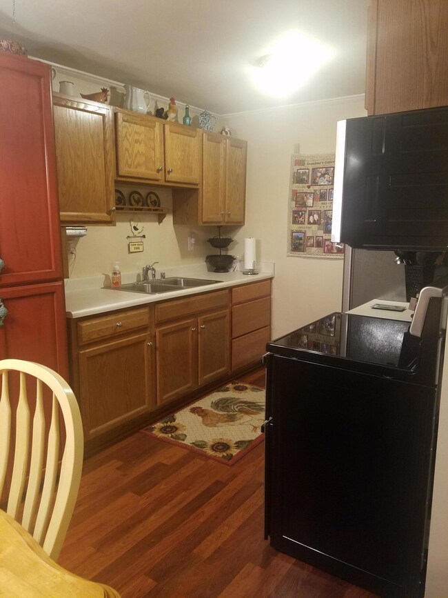 167 Central Blvd unit 43, Mount Washington, KY 40047 - photo 3