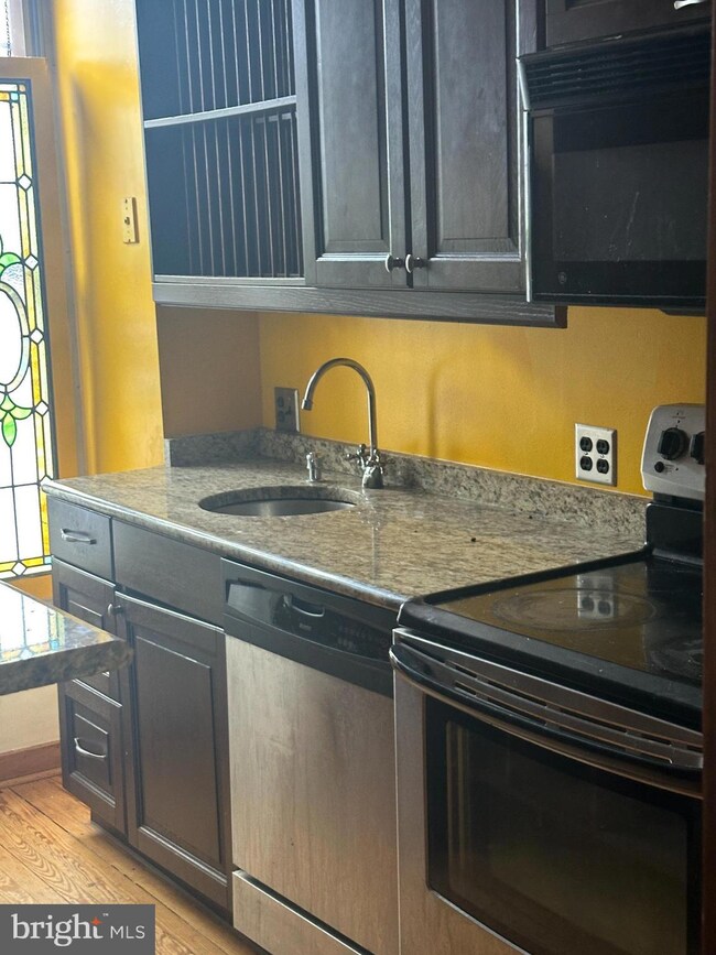 708 S Hanover St, Baltimore, MD 21230 - photo 4