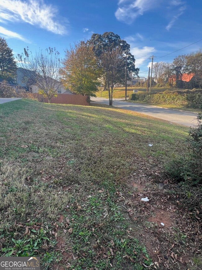 0 Humphries St SW unit 10646524, Atlanta, GA 30310 - photo 2