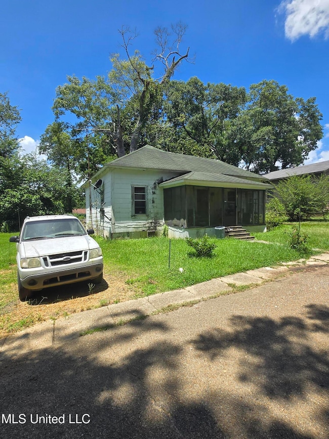 214 S. Lowe Street. 2