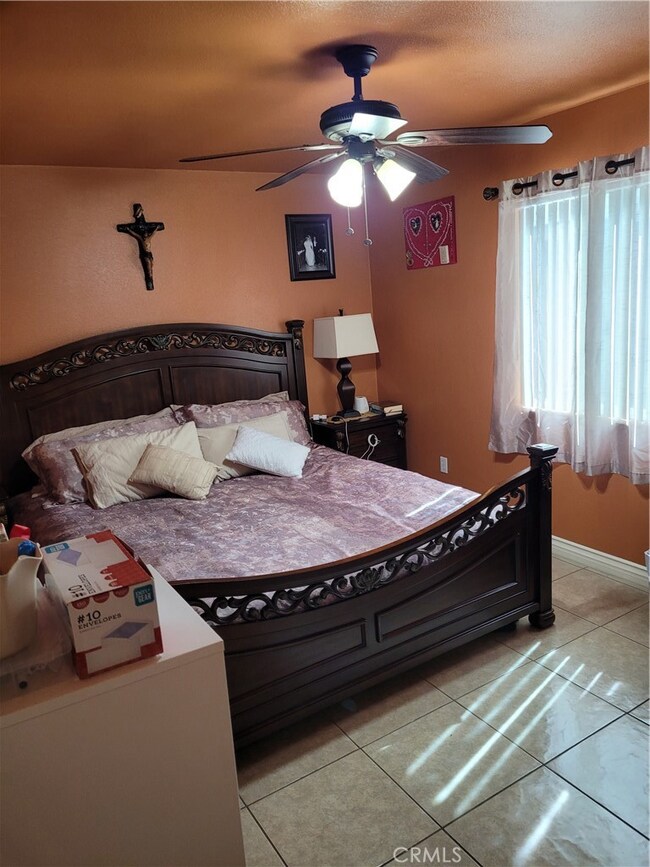 1244 E 127th St, Los Angeles, CA 90059 - photo 5