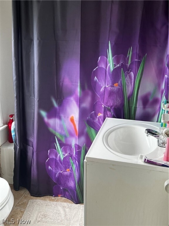 19529 Libby Rd, Maple Heights, OH 44137 - photo 7