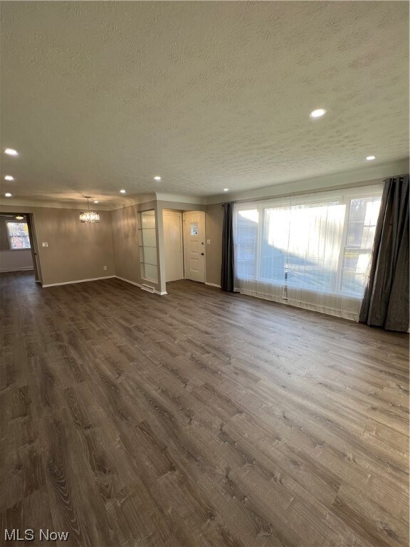 19306 Libby Rd, Maple Heights, OH 44137 - photo 3