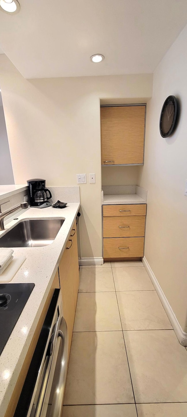 73850 Fairway Dr unit 225, Palm Desert, CA 92260 - photo 5