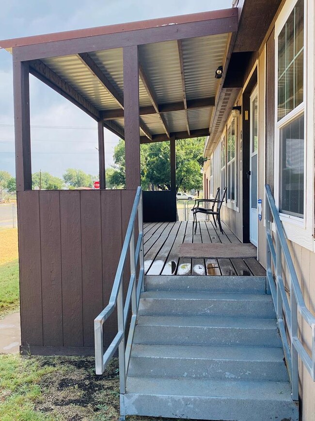 Front Porch to house