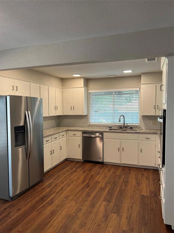 1604 Brookhaven Cir, Bedford, TX 76022 - photo 4