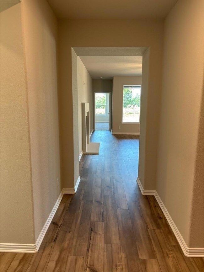 3527 Austin St, Gainesville, TX 76240 - photo 3