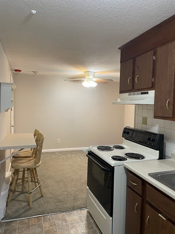 5 Turnpike Rd unit 232, Townsend, MA 01469 - photo 3