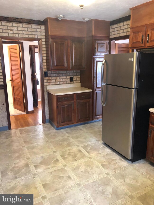 2609 Longfellow Dr, Wilmington, DE 19808 - photo 6