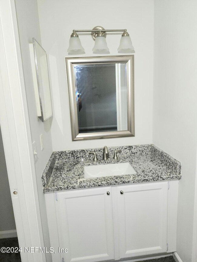 259 Aquarius Cir W, Jacksonville, FL 32216 - photo 6