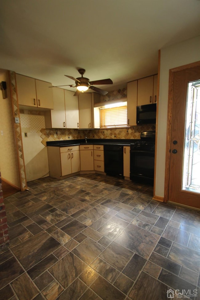 408 Edgeworth St, Middlesex, NJ 08846 - photo 4