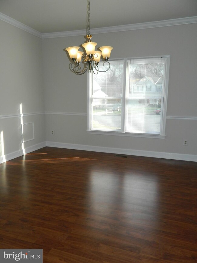 16292 Aspen Trail Ct, Triangle, VA 22172 - photo 4