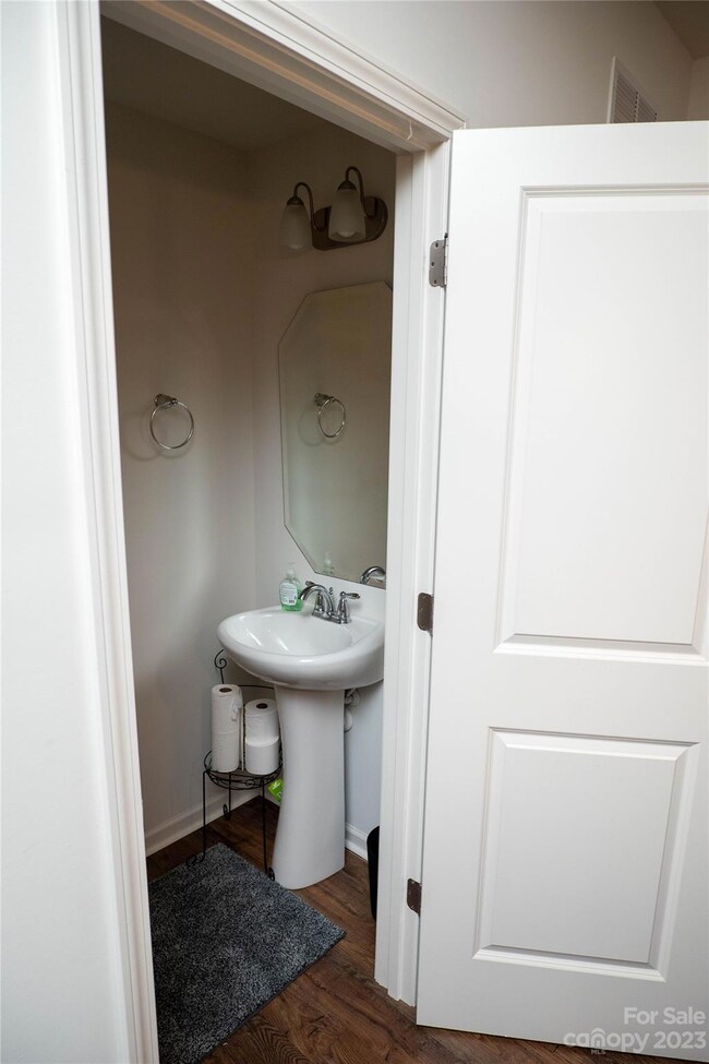 108 Davenport Dr, Statesville, NC 28677 - photo 7