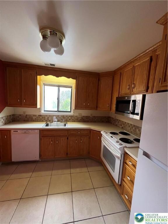 930 Cold Spring Rd unit 10, Allentown, PA 18103 - photo 6