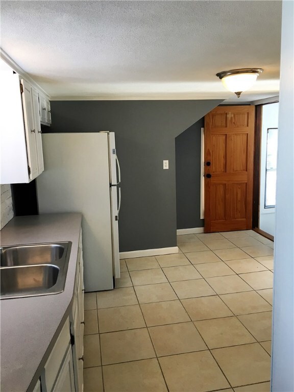 202 Enfield Ave, Providence, RI 02908 - photo 5