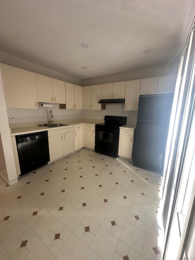 unlisted-address, Waterbury, CT 06708 - photo 5