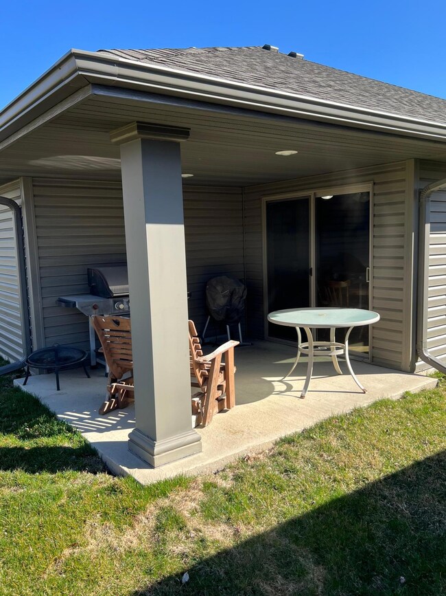 1506 28th St SW, Austin, MN 55912 - photo 5