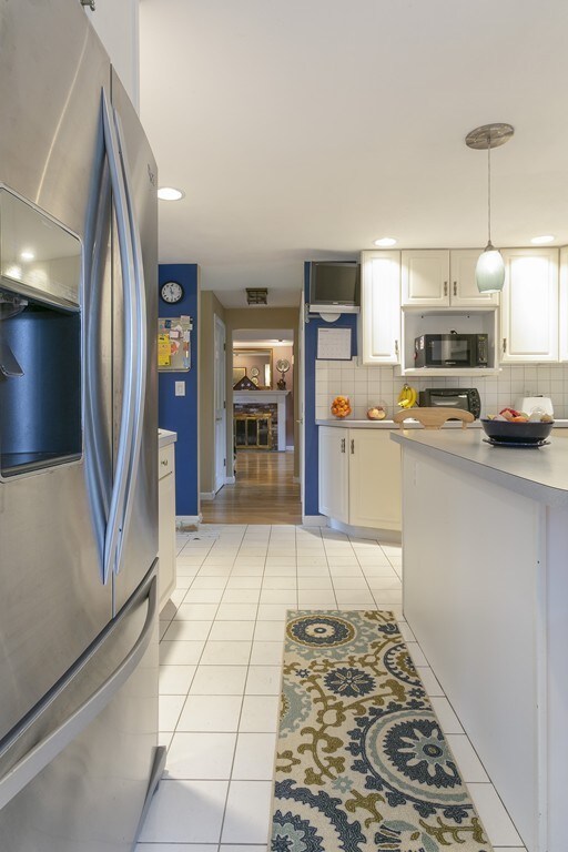 3 Sweetbriar Ln, Andover, MA 01810 - photo 5