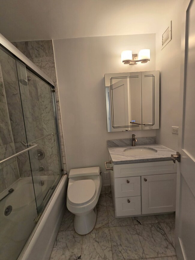 Fifth Avenue Tower unit 18B, New York, NY 10016 - photo 5